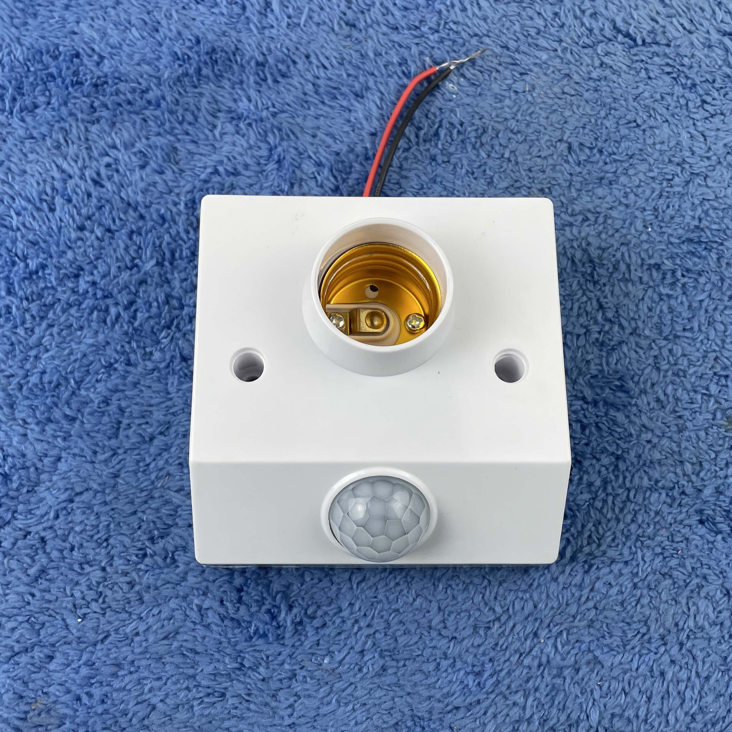 Human Infrared Motion PIR Censor Light Lamp Holder Switch, With Motion Sensor Holder for Lighting
