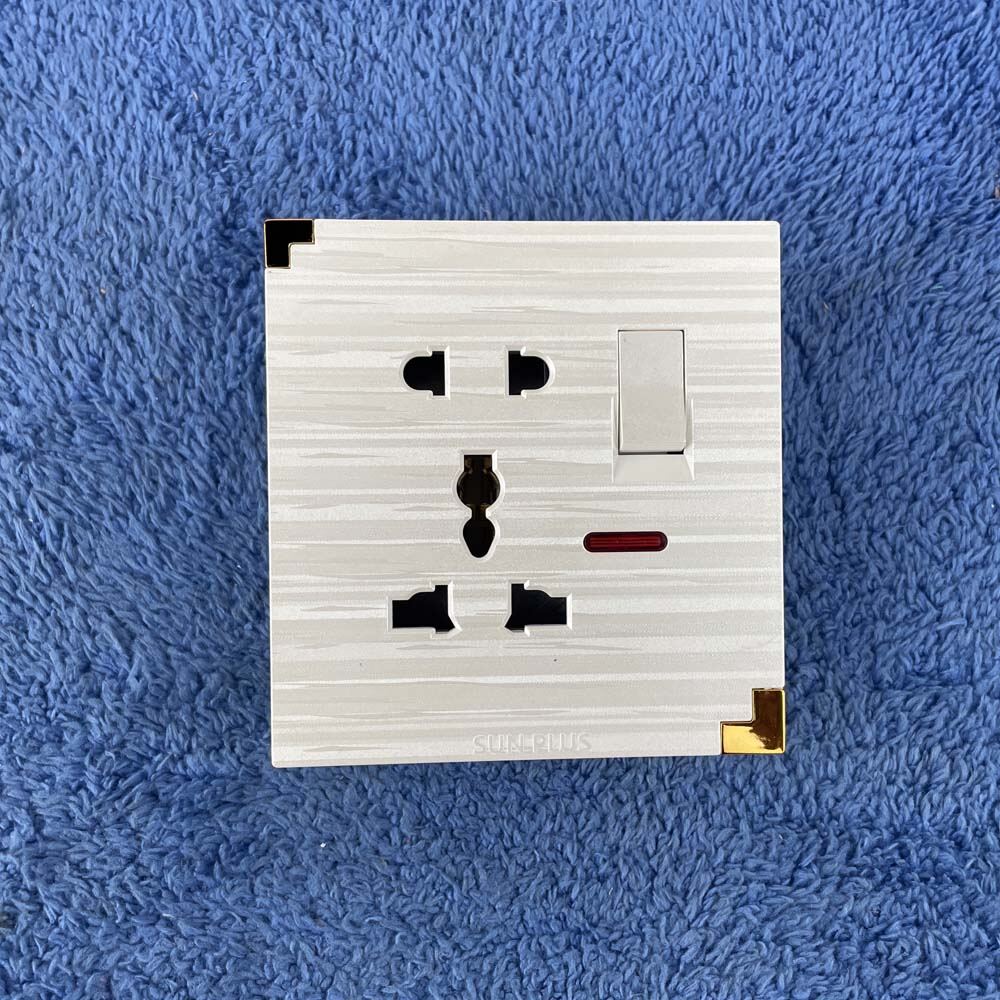 Sunplus Crown White 5 Pin Switch With Socket 5Y Guaranty